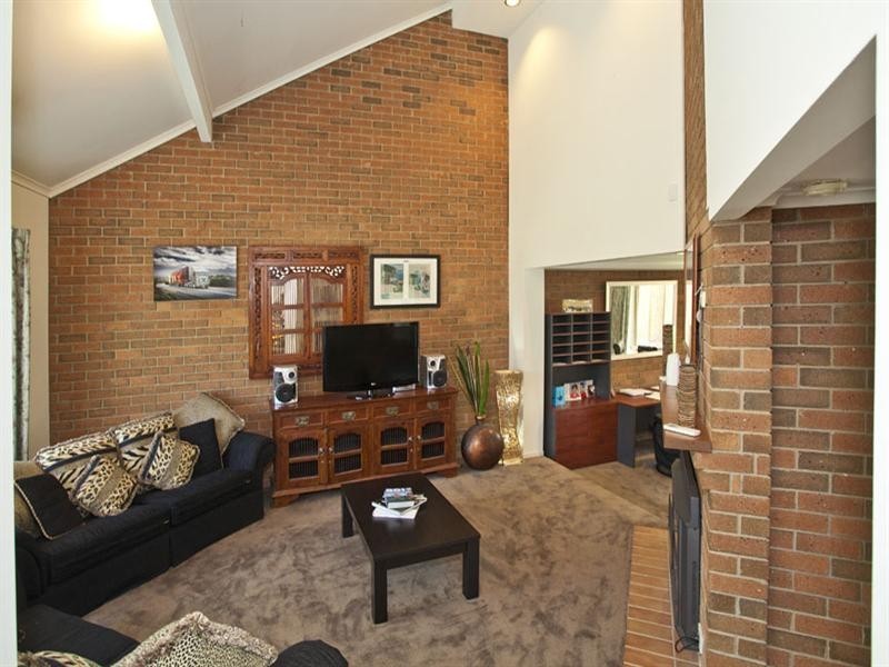 2/40 Tourmaline Crescent, Wheelers Hill VIC 3150