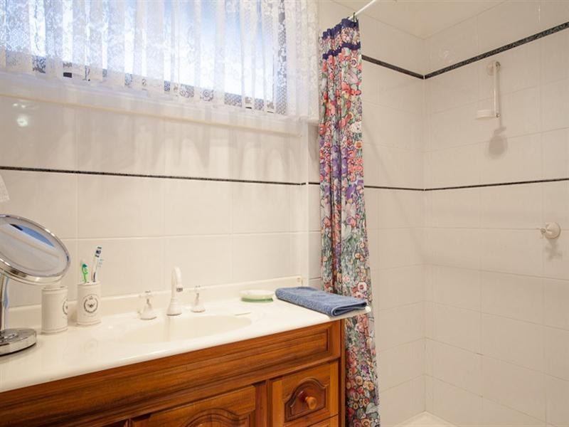 51 Outlook Drive, Dandenong North VIC 3175