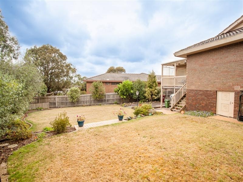 51 Outlook Drive, Dandenong North VIC 3175