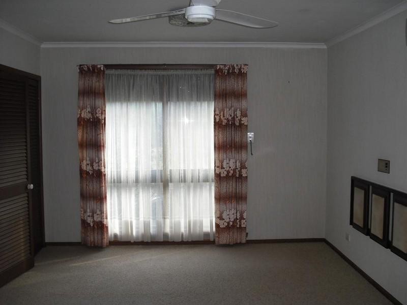 4 View Mount Road, Glen Waverley VIC 3150