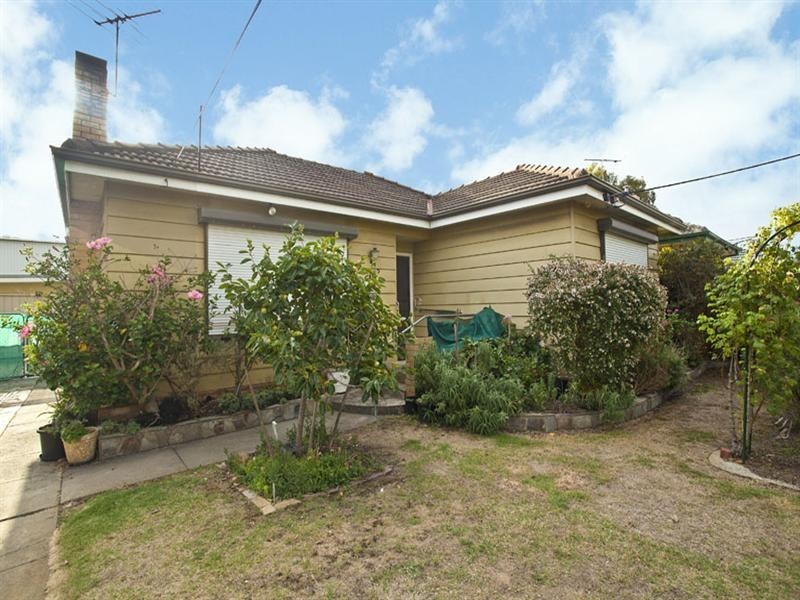 111 Moriah Street, Clayton VIC 3168