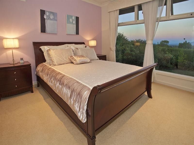 15 Gwingana Crescent, Glen Waverley VIC 3150