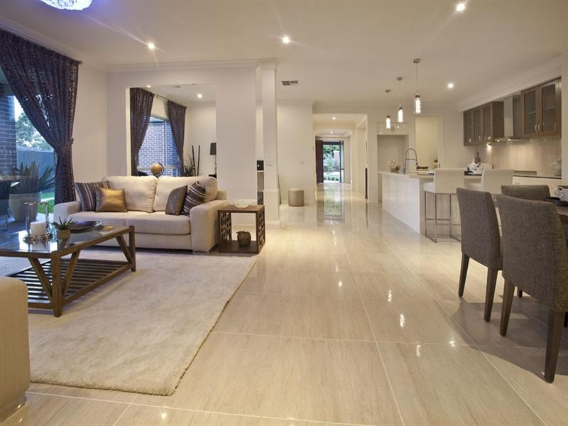 323 Gallaghers Road, Glen Waverley VIC 3150