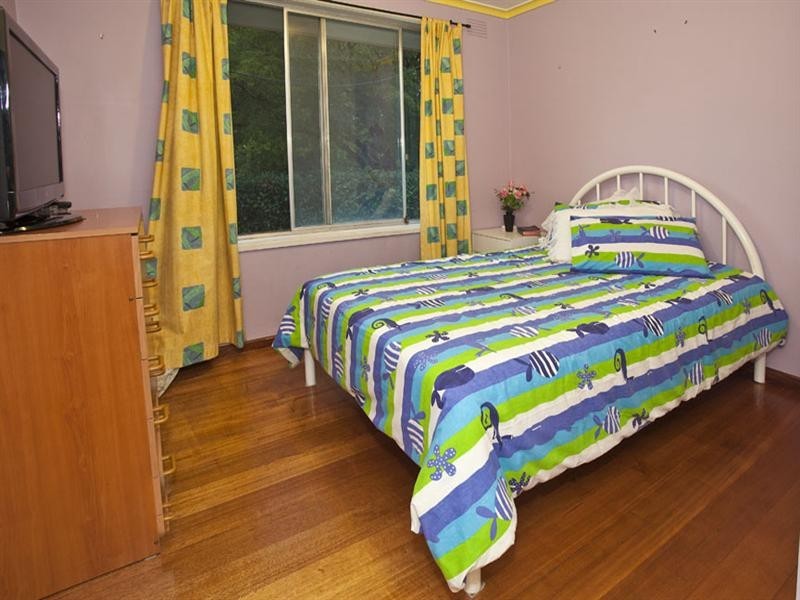 15 Aintree Avenue, Mulgrave VIC 3170