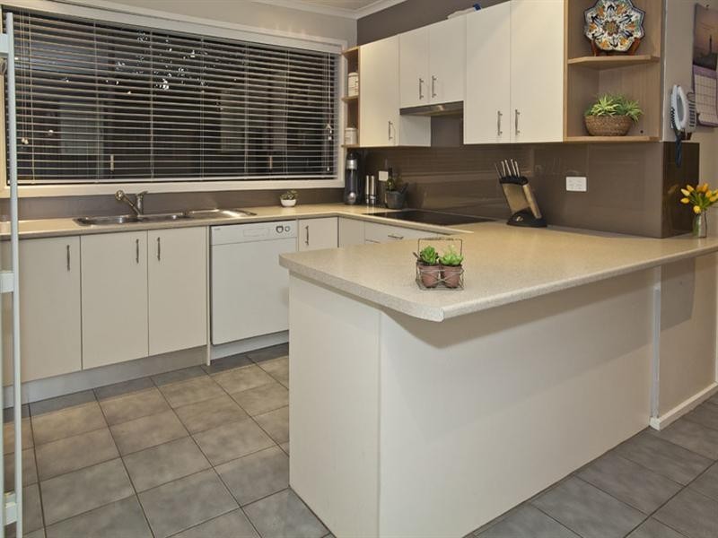 5 Coonawarra Drive, Vermont South VIC 3133