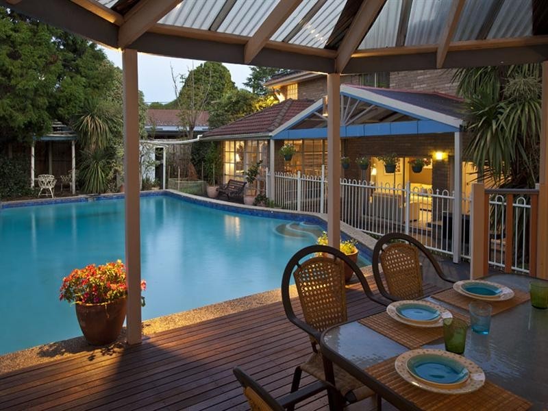 5 Coonawarra Drive, Vermont South VIC 3133