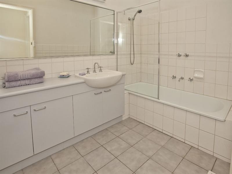 13 Merrick Crescent, Glen Waverley VIC 3150