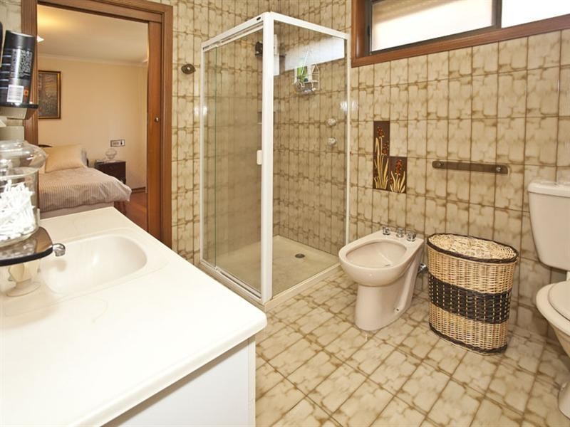 3 Samantha Close, Wheelers Hill VIC 3150