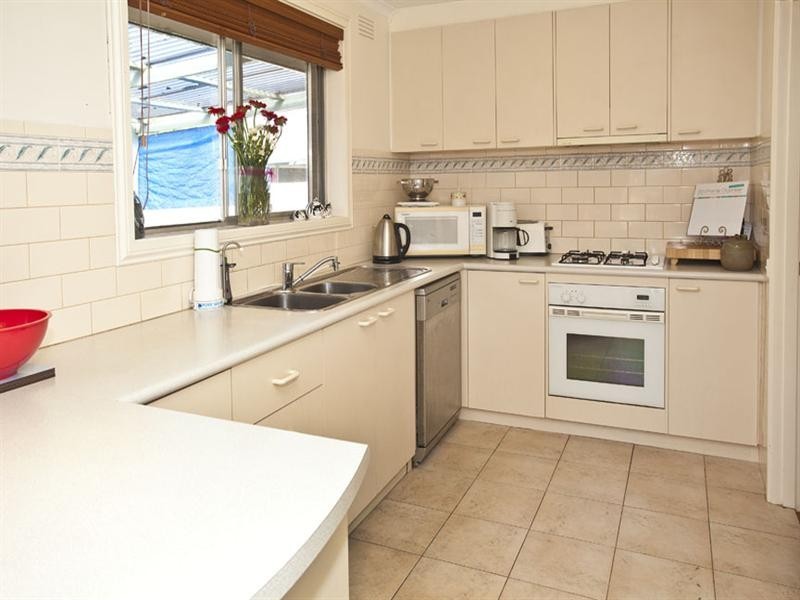 1/1 Dover Court, Mulgrave VIC 3170