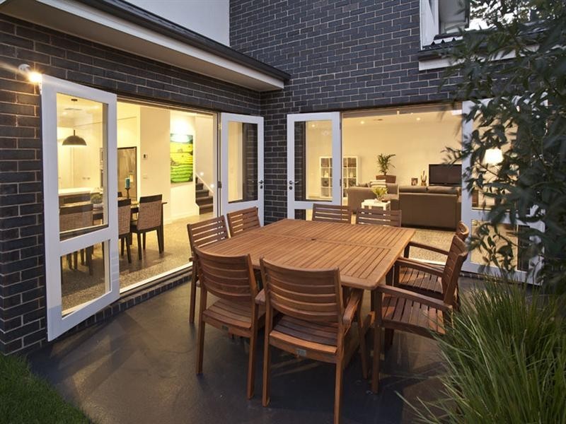 2/54 Baird Street, Mulgrave VIC 3170