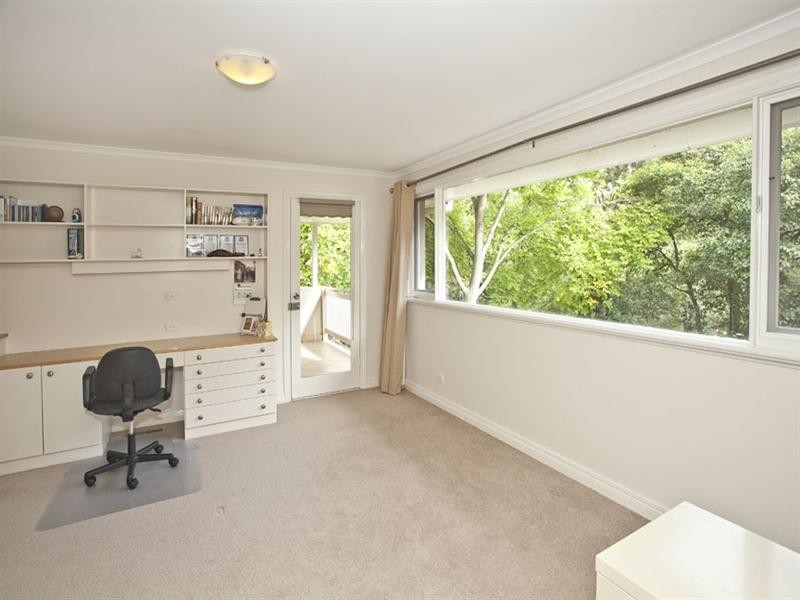 2A Marbray Drive, Glen Waverley VIC 3150