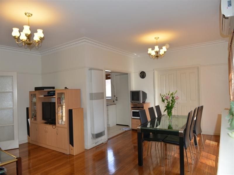 9 Mount Street, Glen Waverley VIC 3150