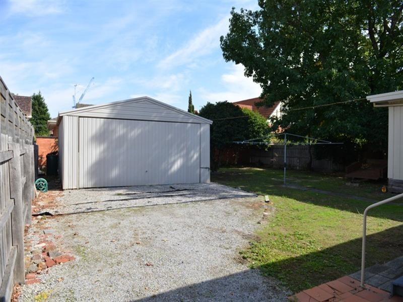 9 Mount Street, Glen Waverley VIC 3150