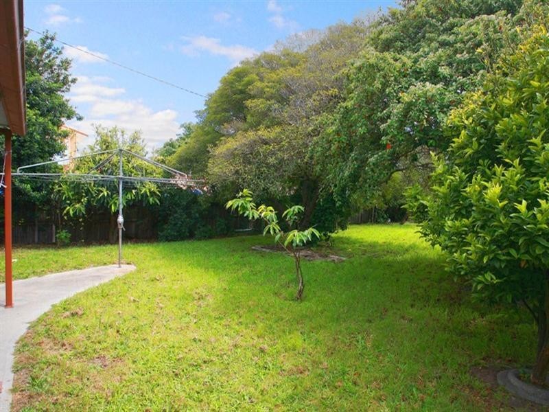 1221 Heatherton Road, Noble Park VIC 3174