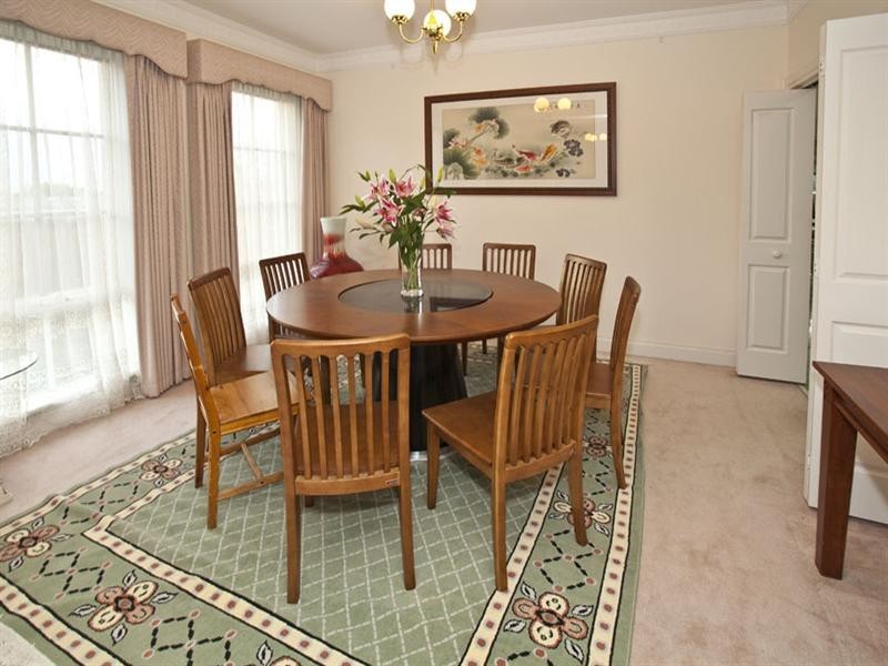 131 Hawthorn Road, Forest Hill VIC 3131