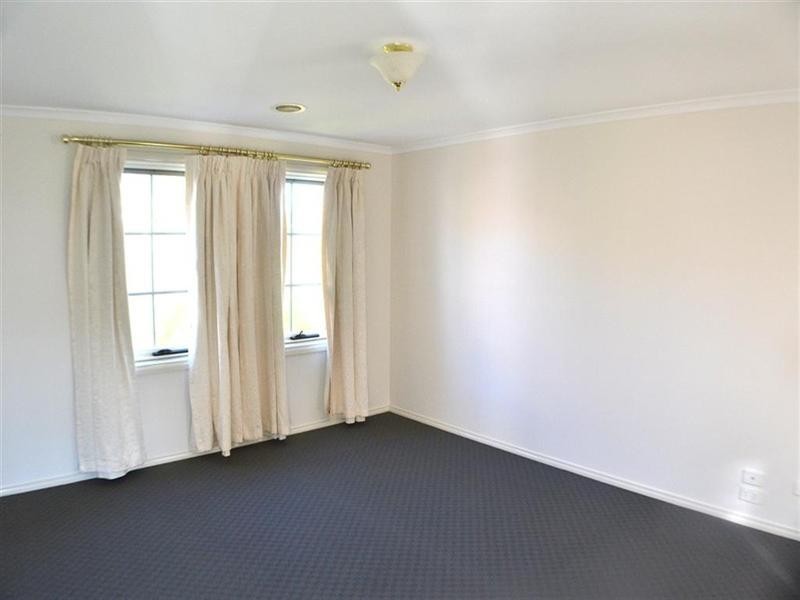 16 Morawa Drive, Mulgrave VIC 3170