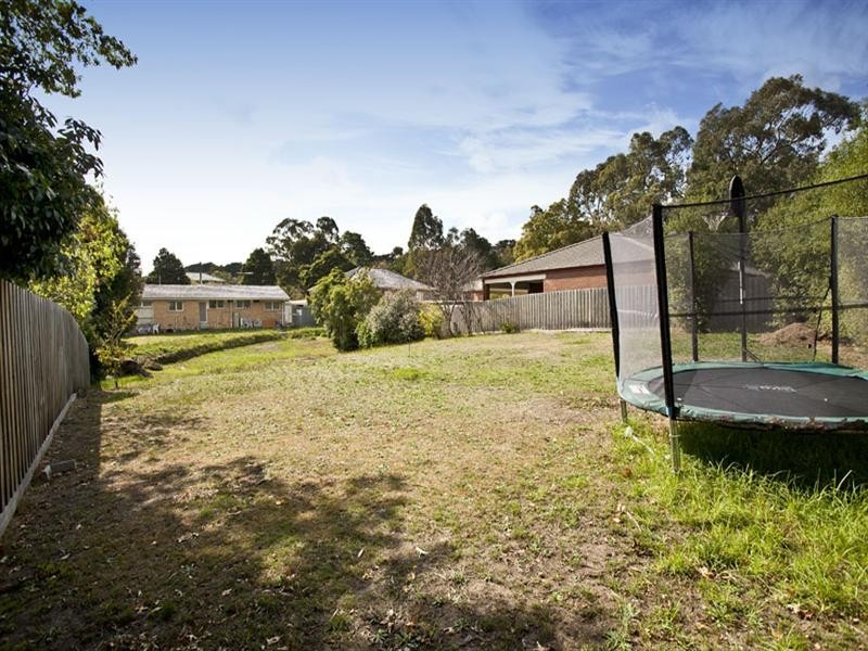 10 Marbray Drive, Glen Waverley VIC 3150