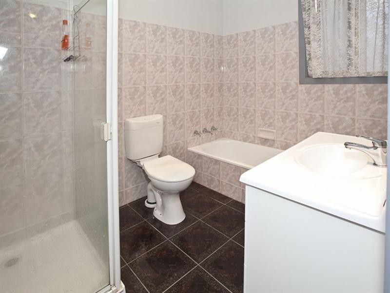 10 Capital Avenue, Glen Waverley VIC 3150