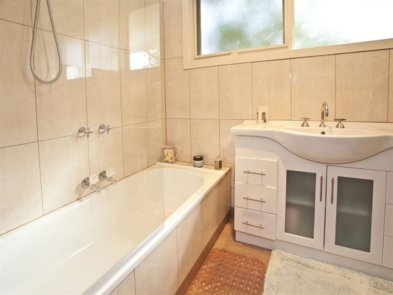 728 Ferntree Gully Road, Wheelers Hill VIC 3150