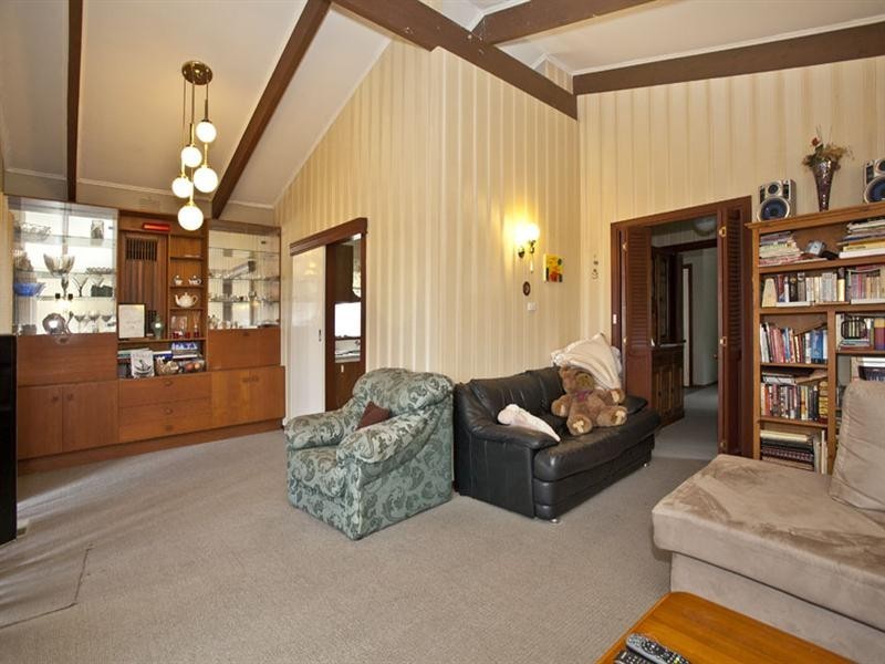 9 Minerva Crescent, Vermont South VIC 3133