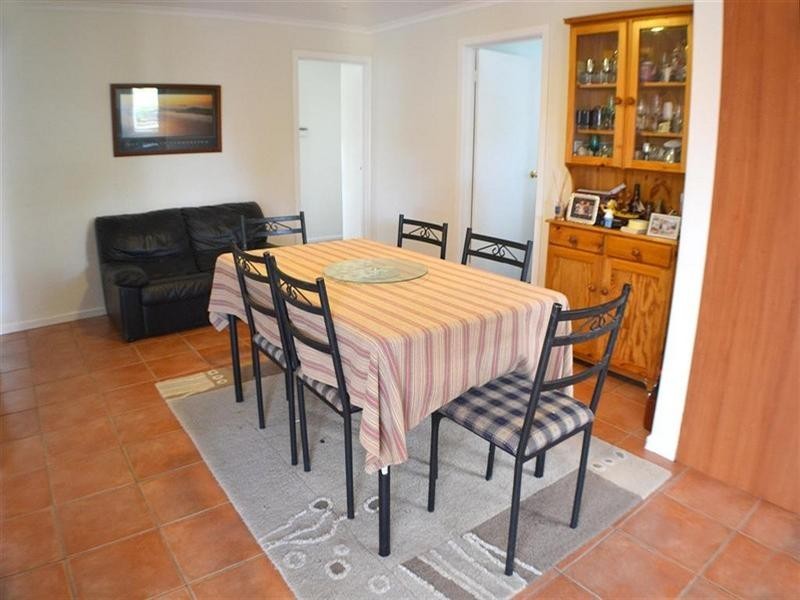 17 Brennan Drive, Wantirna South VIC 3152