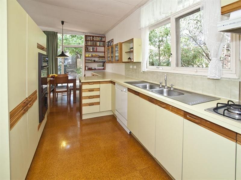 9 Fiander Avenue, Glen Waverley VIC 3150