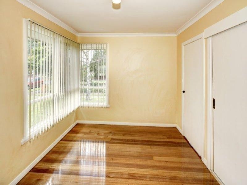 8 Manooka Street, Burwood East VIC 3151