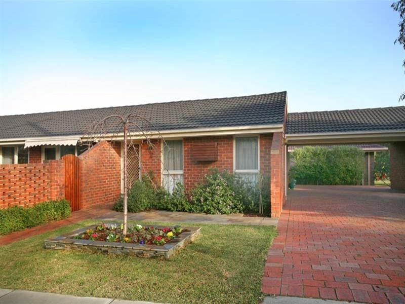 2 Yandell Close, Vermont South VIC 3133