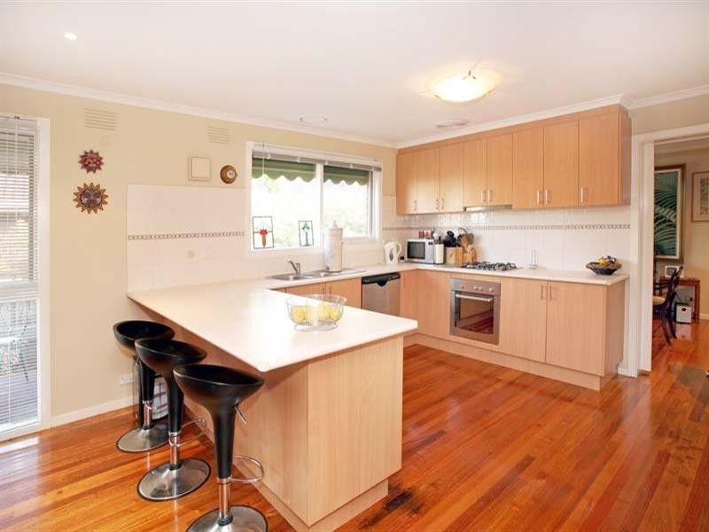 2 Yandell Close, Vermont South VIC 3133