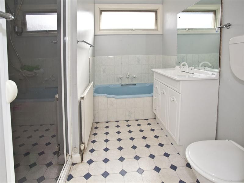 27 Mount Street, Glen Waverley VIC 3150