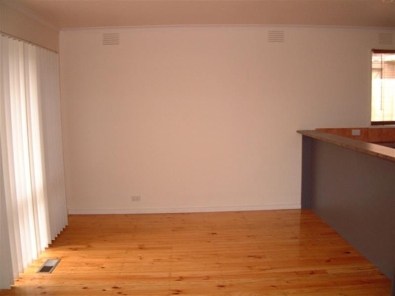 12 Erskine Crescent, Wheelers Hill VIC 3150