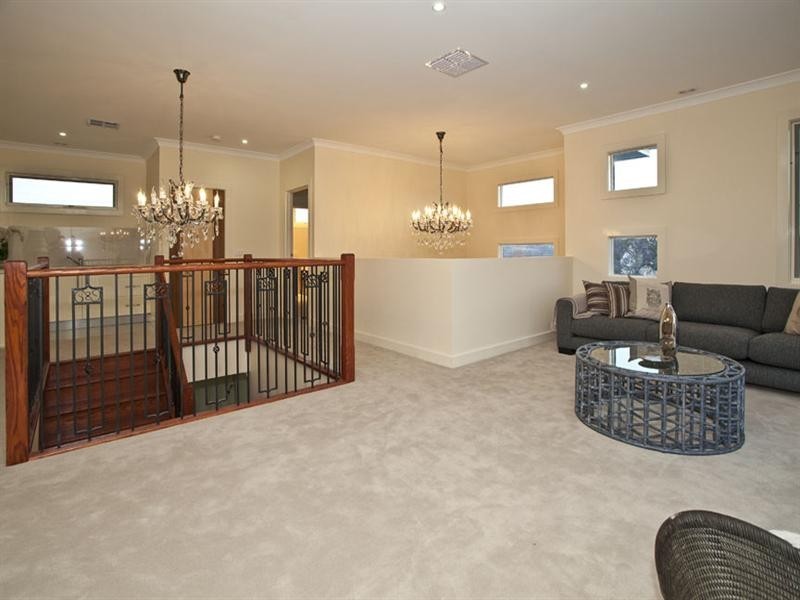 21 Grace Park Avenue, Springvale VIC 3171