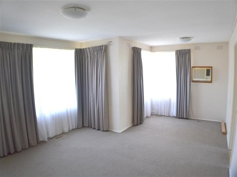 1 Booran Avenue, Glen Waverley VIC 3150