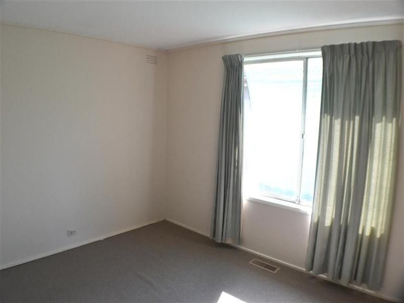 1 Booran Avenue, Glen Waverley VIC 3150