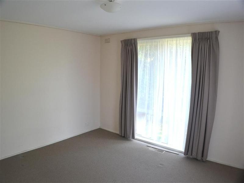 1 Booran Avenue, Glen Waverley VIC 3150