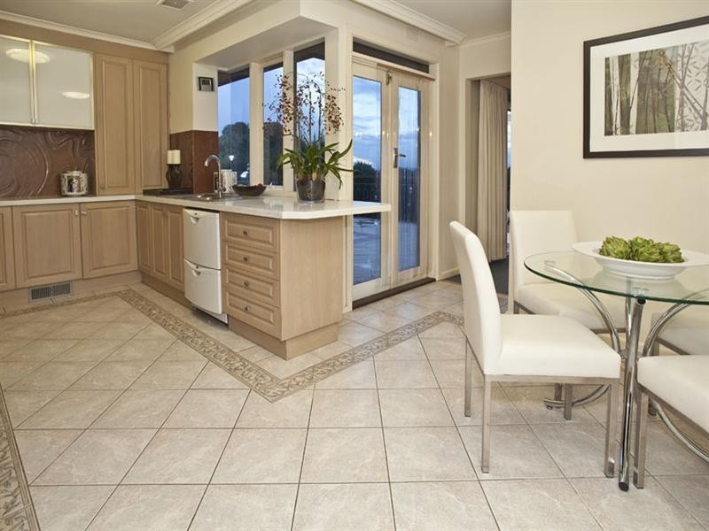 5 Skye Court, Glen Waverley VIC 3150