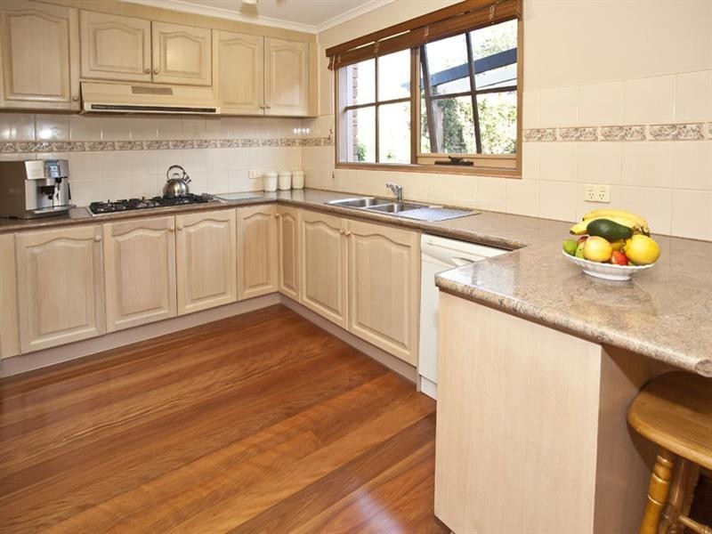 6 Moonstone Court, Wheelers Hill VIC 3150