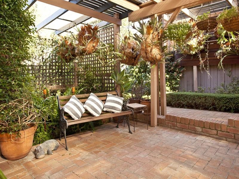 6 Moonstone Court, Wheelers Hill VIC 3150