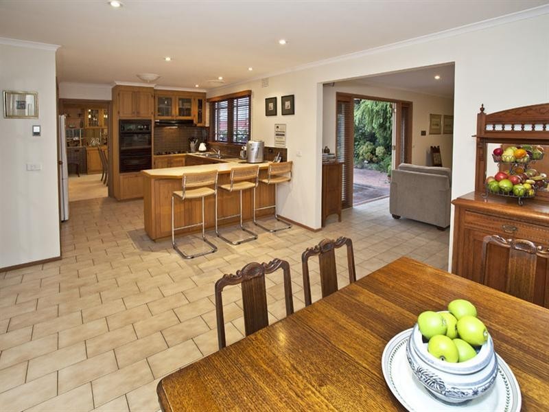 46 Alex Avenue, Wheelers Hill VIC 3150