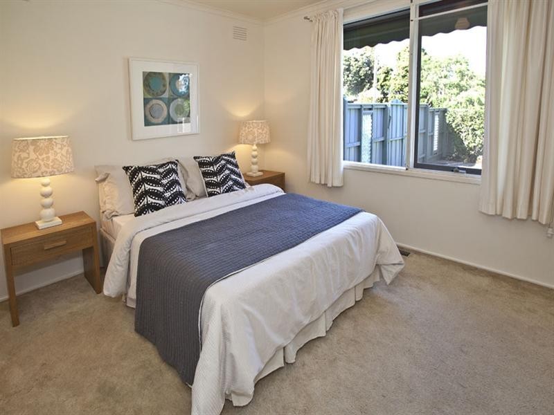 15 Brahmin Avenue, Wheelers Hill VIC 3150