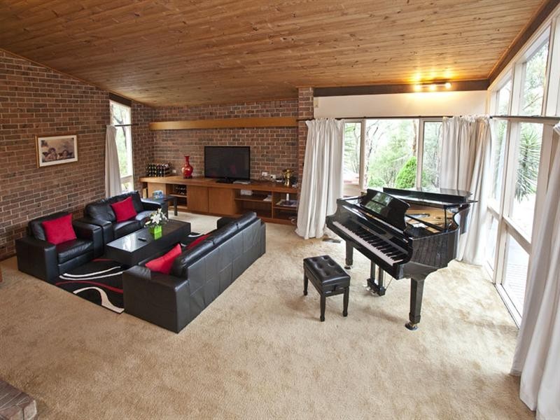 5 Whitefriars Way, Donvale VIC 3111