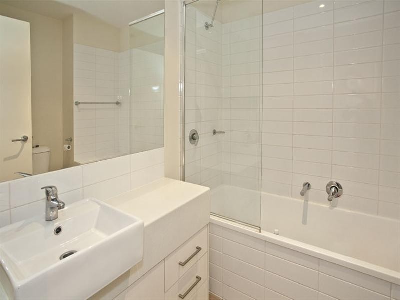 233/270-272 Springvale Road, Glen Waverley VIC 3150