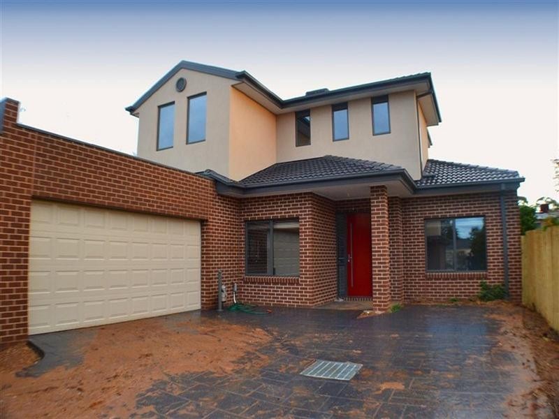 2/30 White Street, Mount Waverley VIC 3149