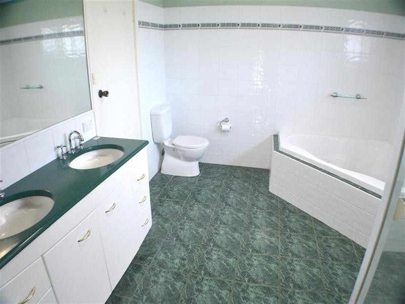 36 Brighton Street, Glen Waverley VIC 3150