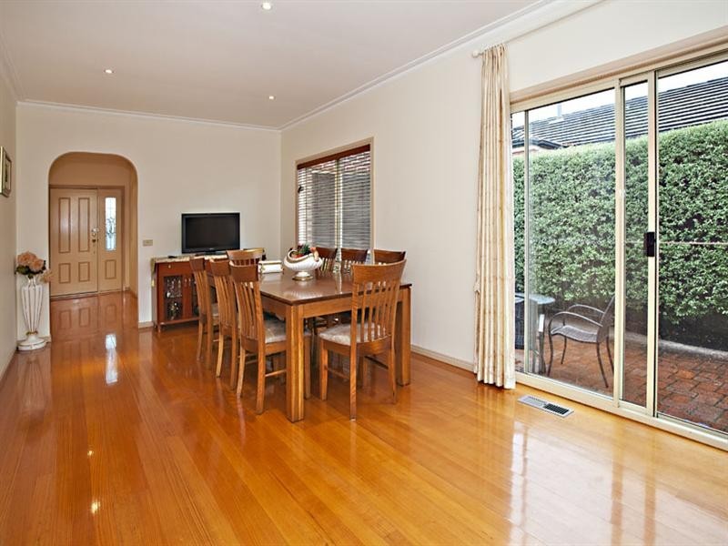 1/14 Richard Street, Glen Waverley VIC 3150