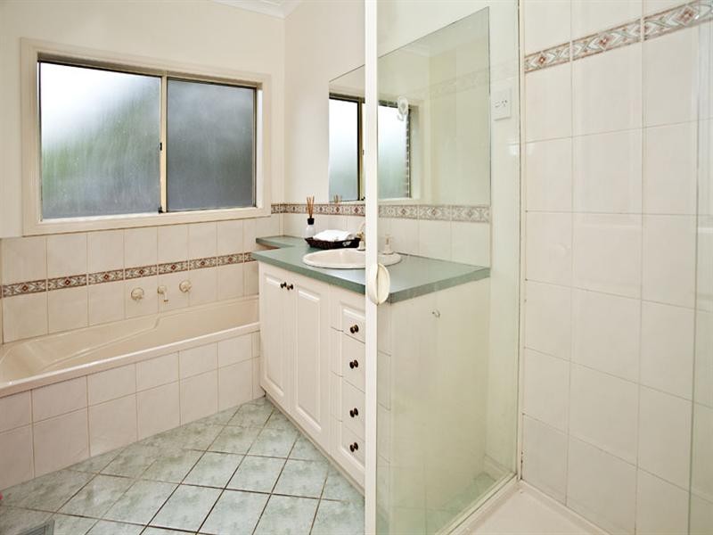 1/14 Richard Street, Glen Waverley VIC 3150