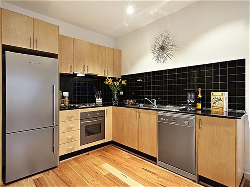 9/2-4 Park Road, Surrey Hills VIC 3127