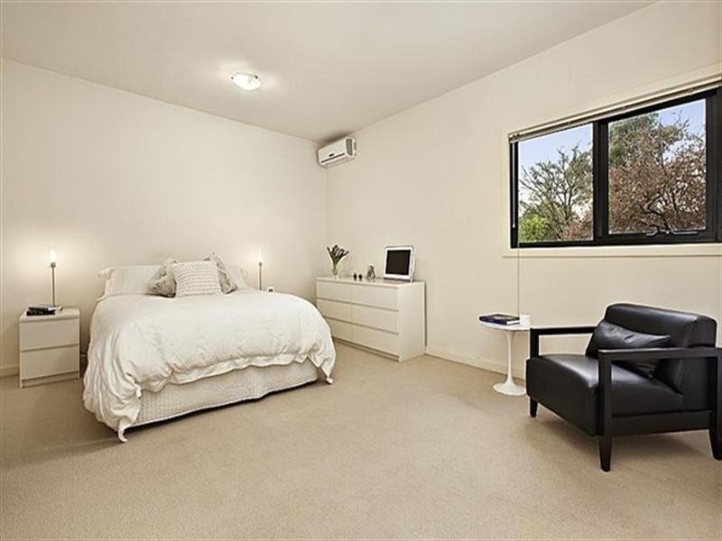 9/2-4 Park Road, Surrey Hills VIC 3127