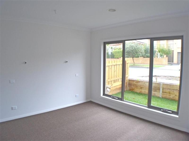 6 Cassia Street, Notting Hill VIC 3168