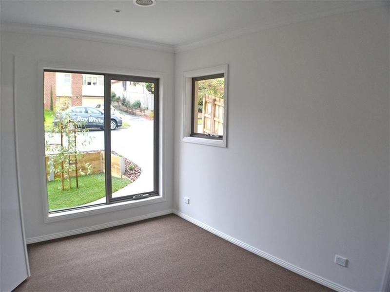 6 Cassia Street, Notting Hill VIC 3168